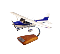Макет самолета "Cessna 172 Skyhawk"