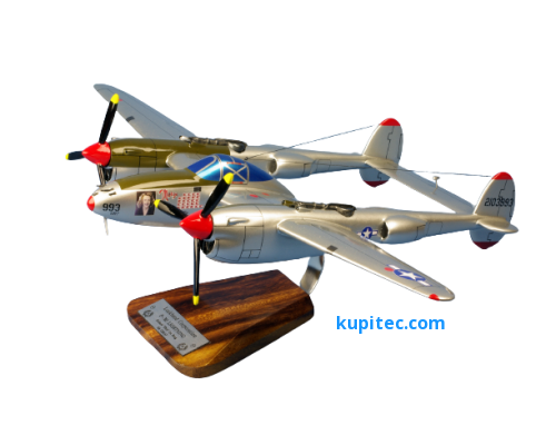 Макет самолета "P-38J Lightning"